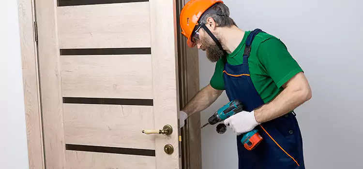Replace Internal Door Handle with Lock Muncie